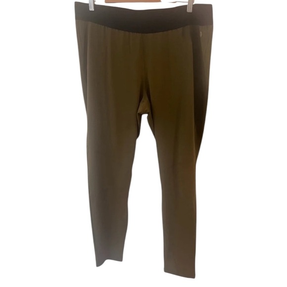 Livi active leggings size 18-20 excellent condition - Picture 2 of 5